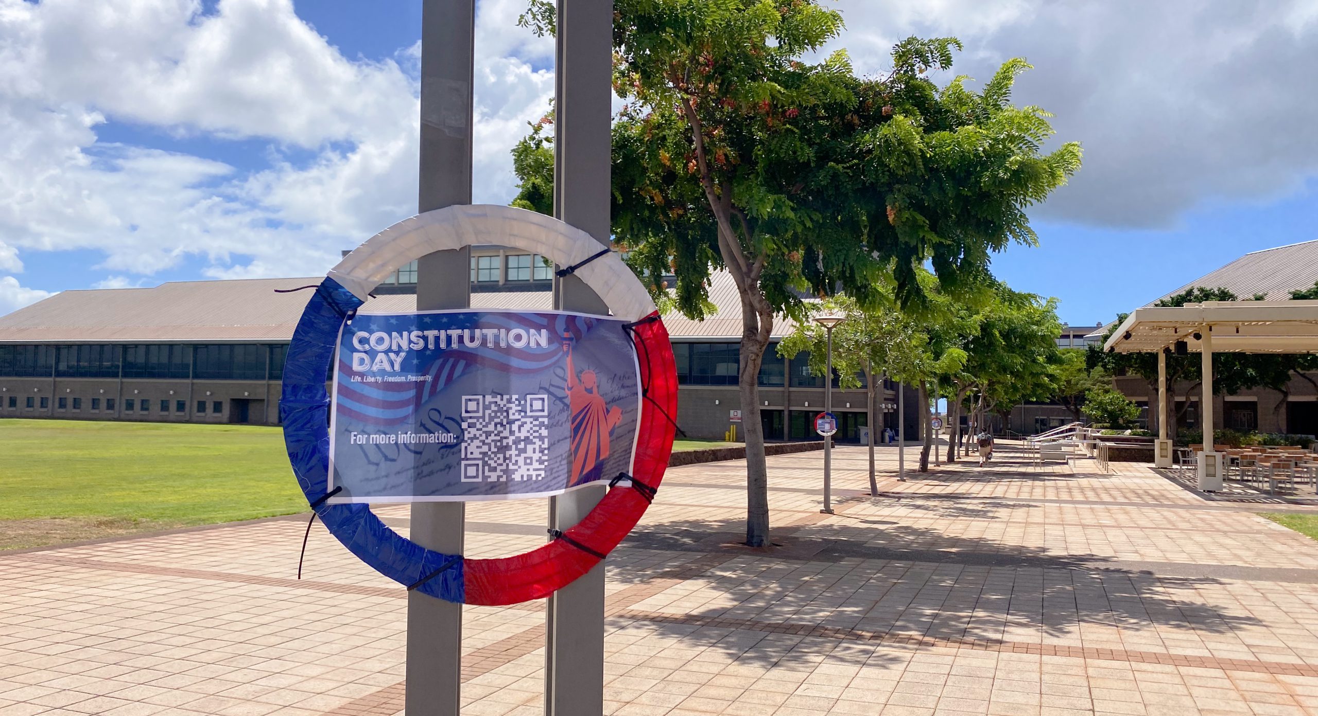 Constitution Day ring attached to a light post on the university of hawai'i, west oahu campus