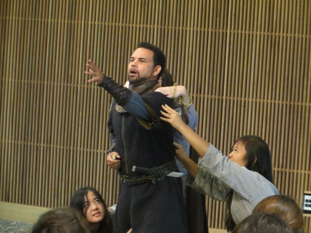 Hawaii Shakespeare Festival touring troupe performs "Macbeth" at UH West O'ahu in 2014. 